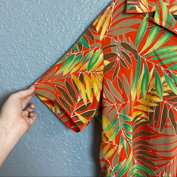 VINTAGE NOTATIONS PALM LEAF BUTTON UP {XL} - Picture 2 of 5